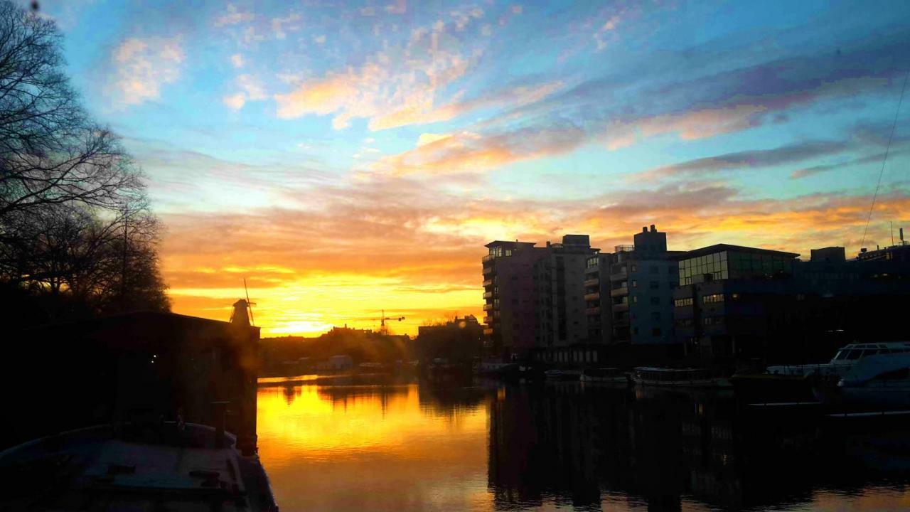 Houseboat Concordia B&B Amsterdam Dış mekan fotoğraf